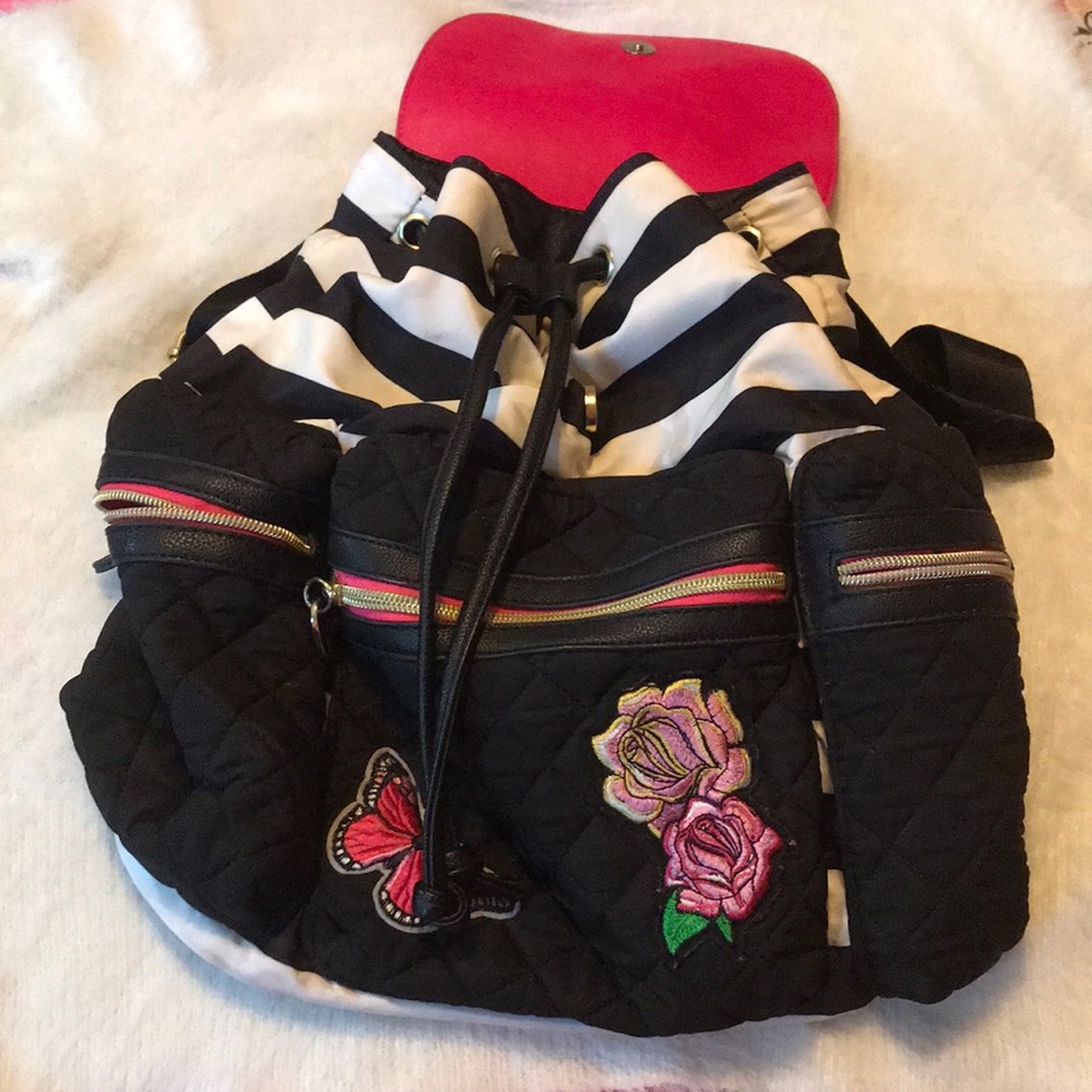 ❌SOLD❌Betsey Johnson Backpack - Picture 10 of 16